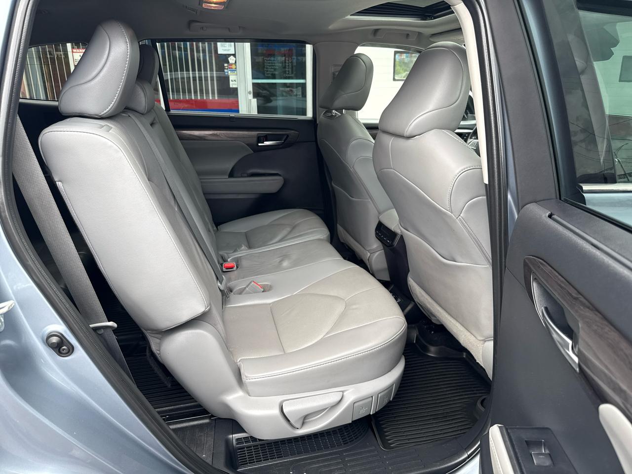 Toyota Highlander Hybrid Limited AWD (Natl) 2021