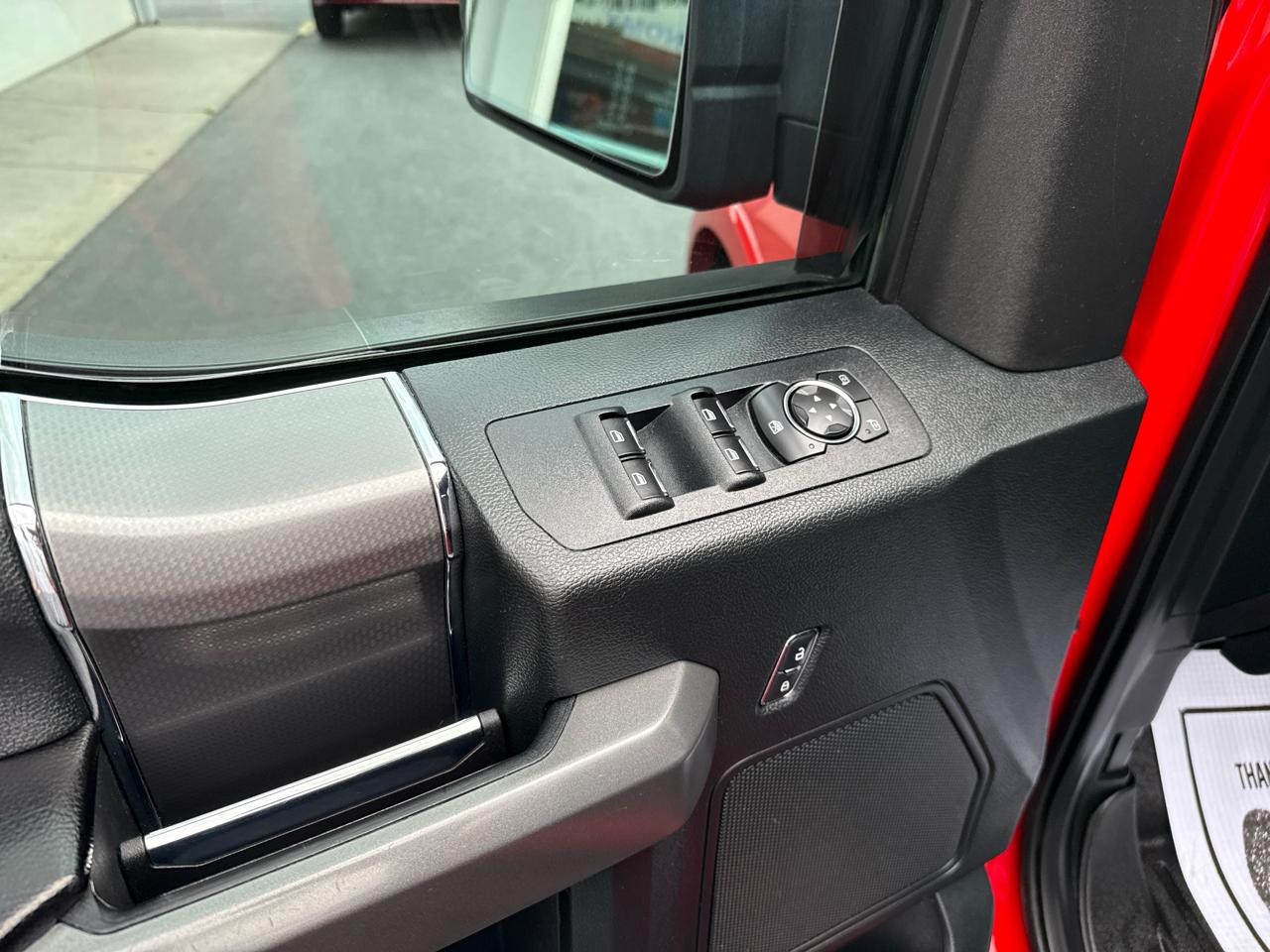 Ford F-150 4WD SuperCrew 139" XLT 2016