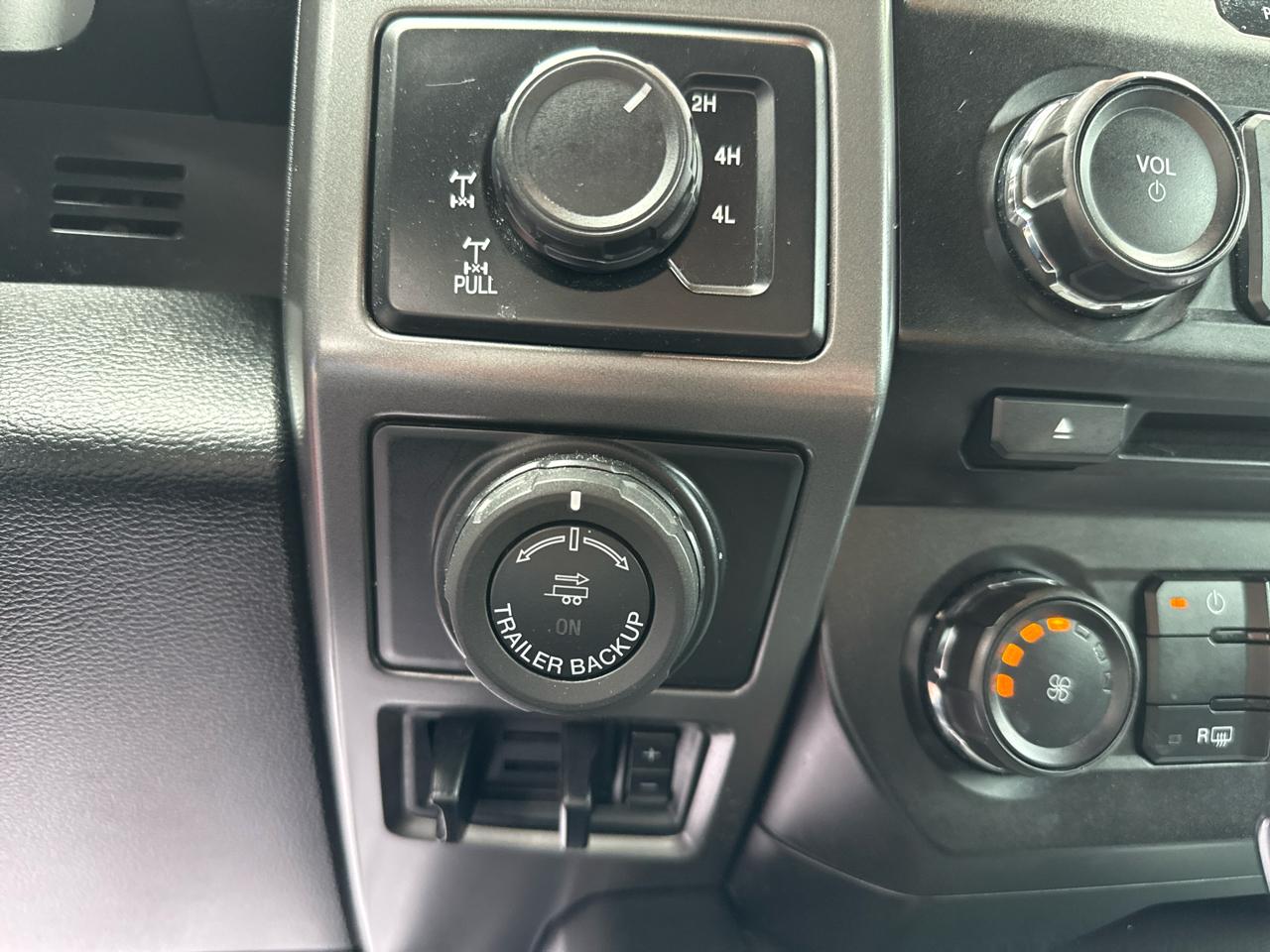 Ford F-150 4WD SuperCrew 139" XLT 2016