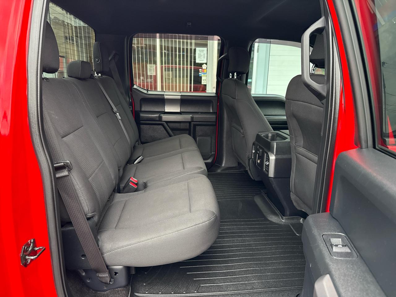 Ford F-150 4WD SuperCrew 139" XLT 2016