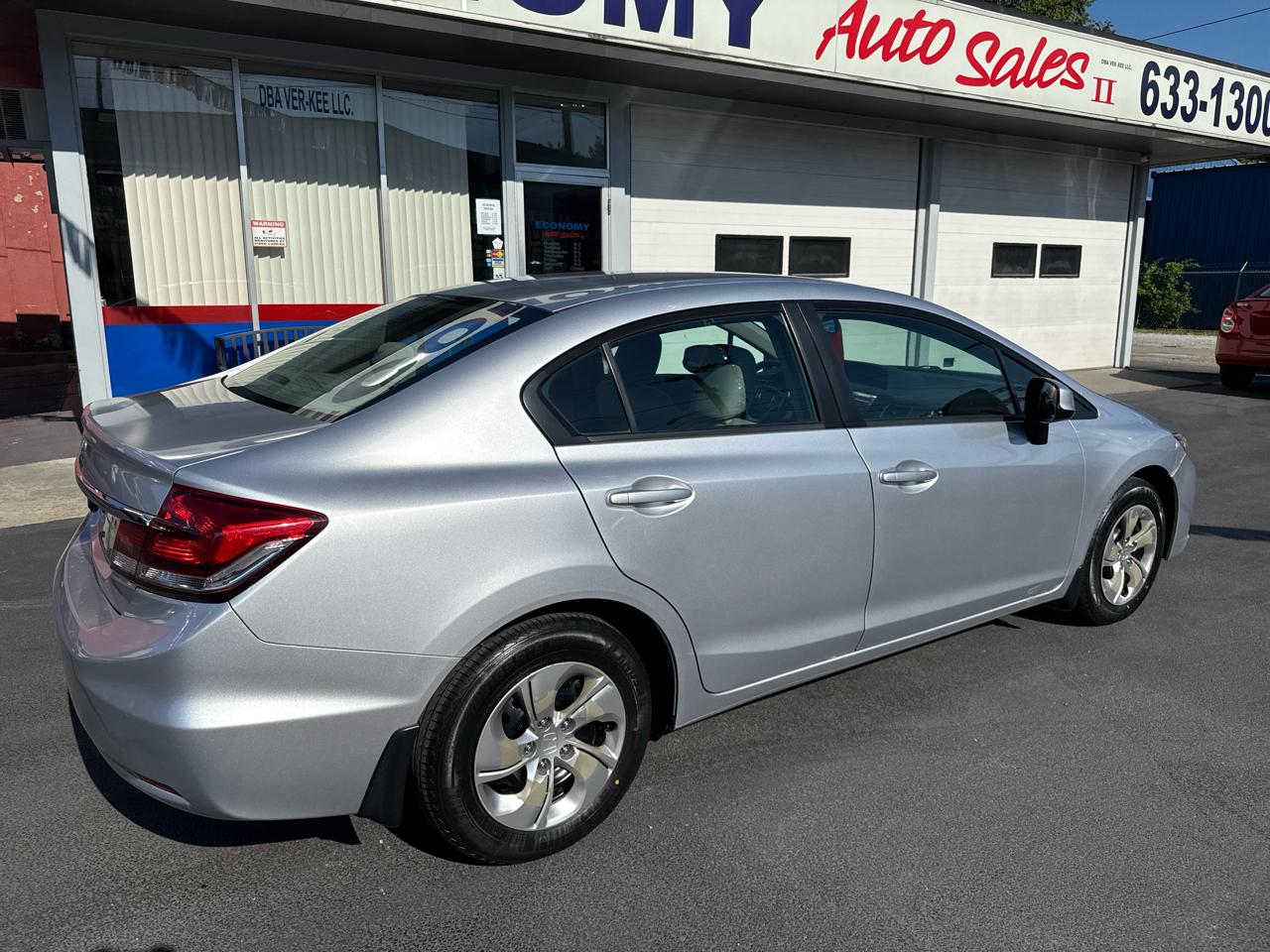 Honda Civic Sdn 4dr Auto LX 2013