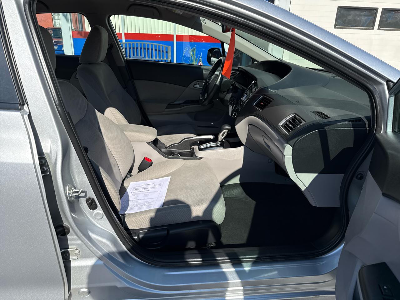 Honda Civic Sdn 4dr Auto LX 2013