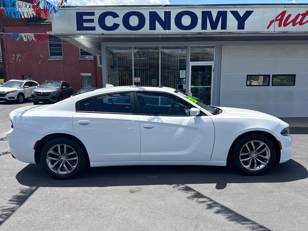 Dodge Charger 4dr Sdn SXT RWD 2015