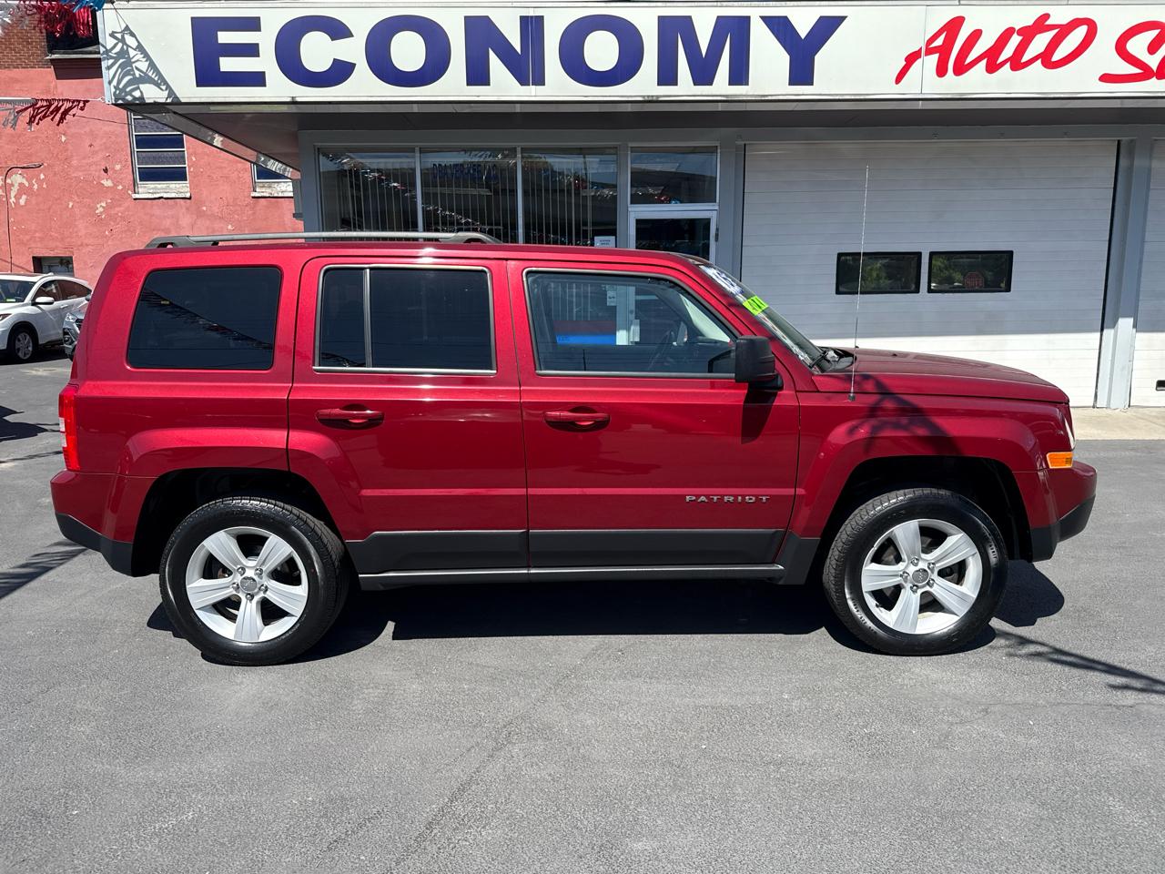 Jeep Patriot 4WD 4dr Latitude 2016