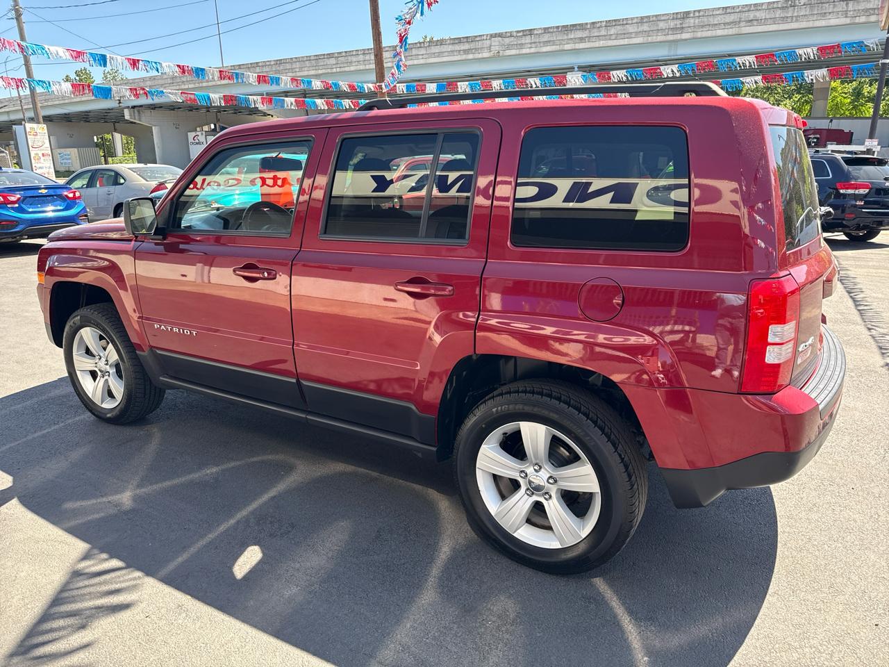 Jeep Patriot 4WD 4dr Latitude 2016