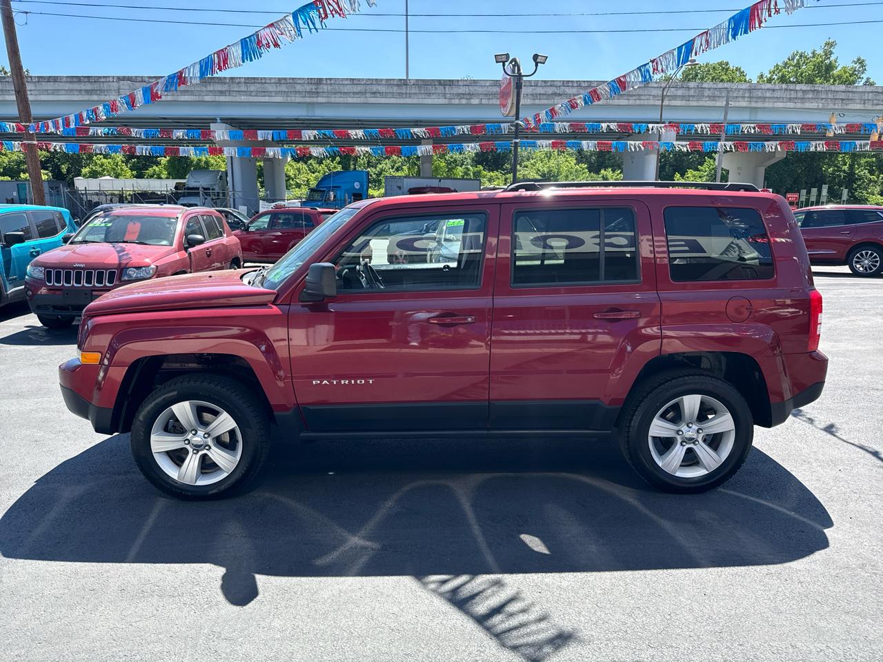 Jeep Patriot 4WD 4dr Latitude 2016