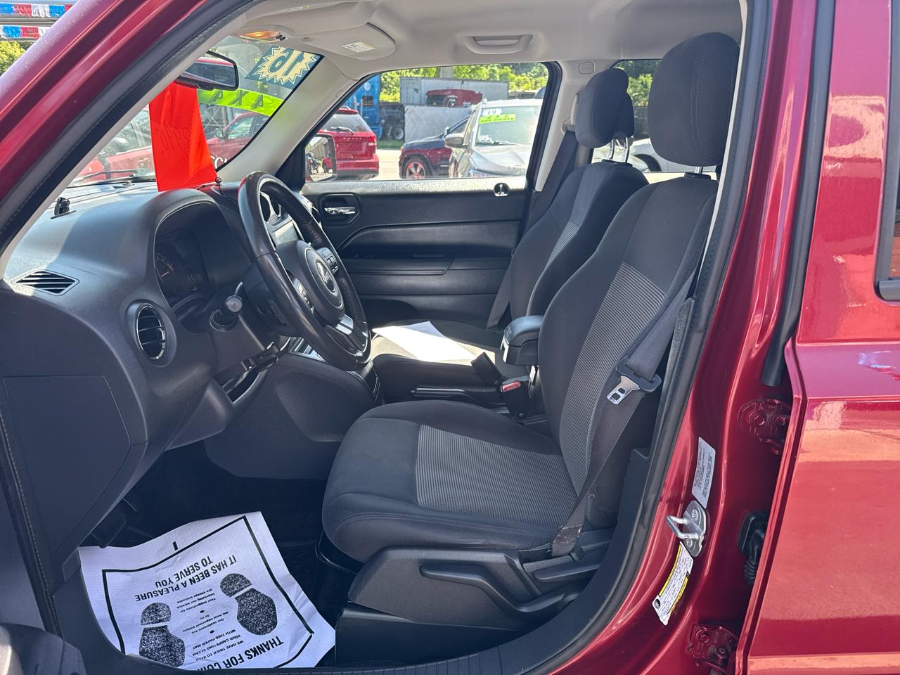 Jeep Patriot 4WD 4dr Latitude 2016