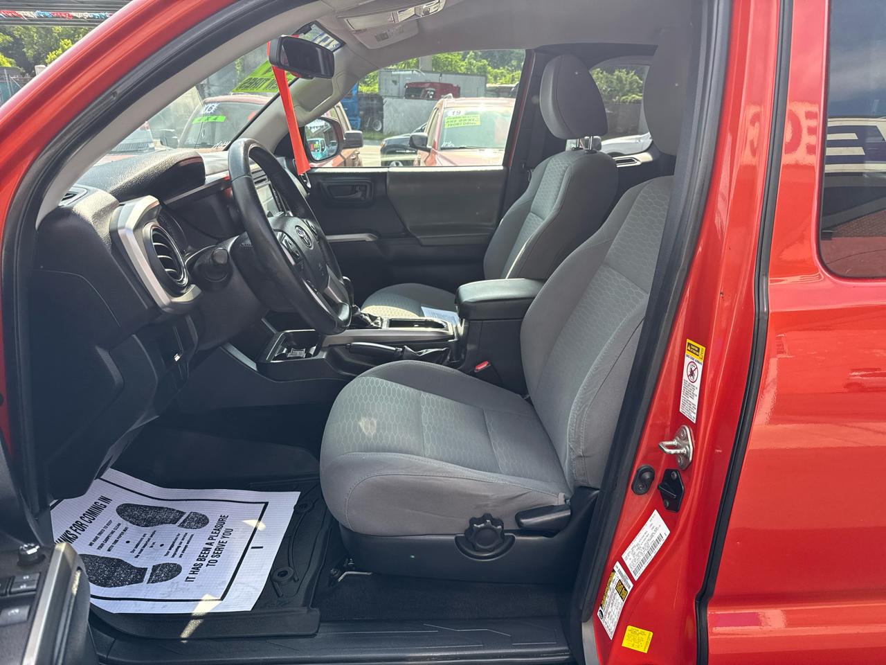 Toyota Tacoma TRD Off Road Access Cab 6' Bed V6 4x4 AT (Natl) 2017