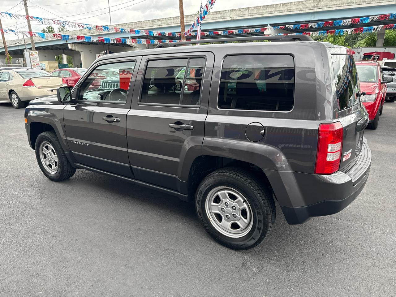 Jeep Patriot 4WD 4dr Altitude Edition 2015