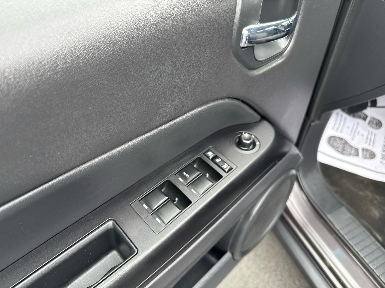 Jeep Patriot 4WD 4dr Altitude Edition 2015