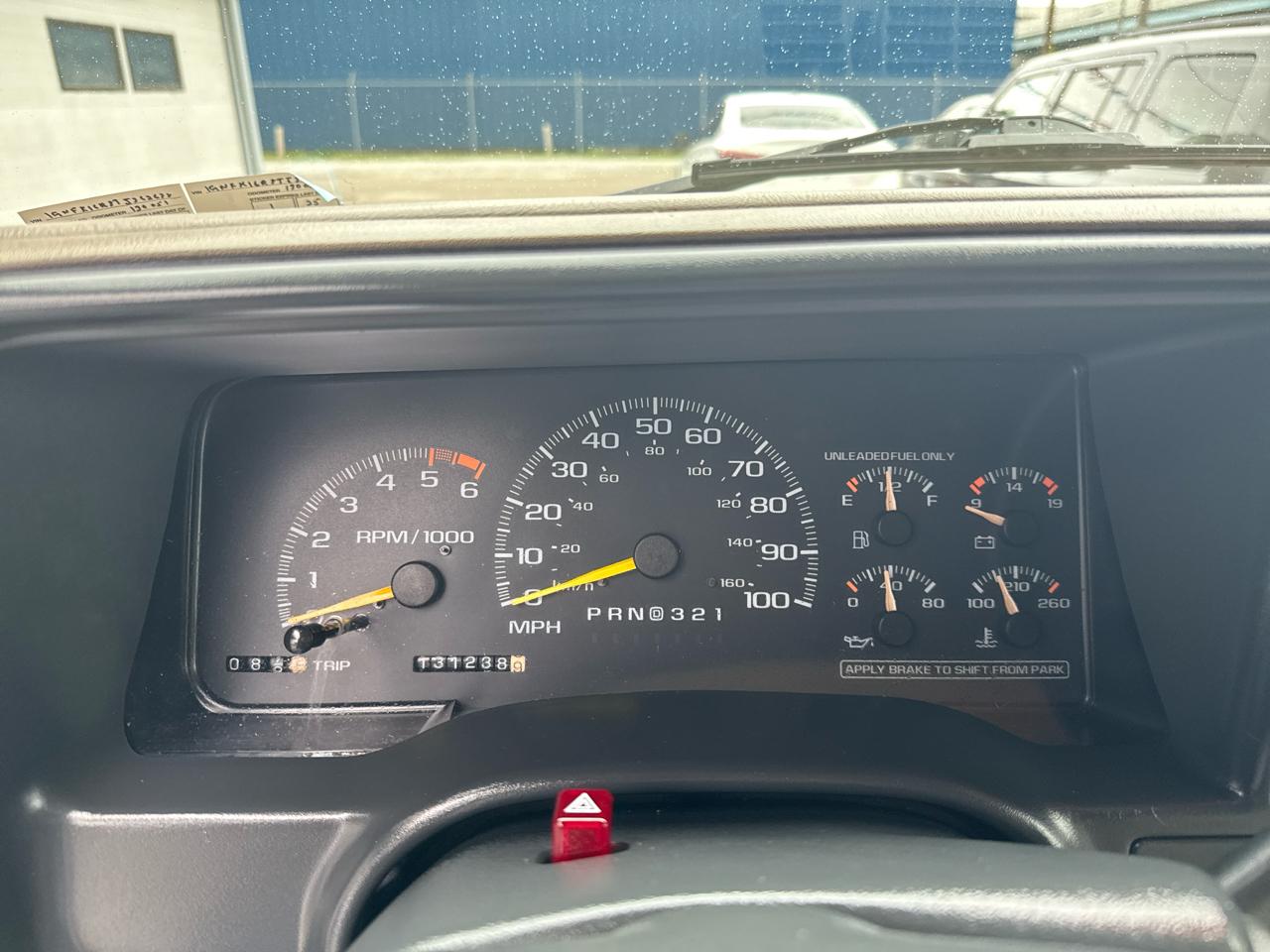 Chevrolet Suburban 1500 4WD 1996