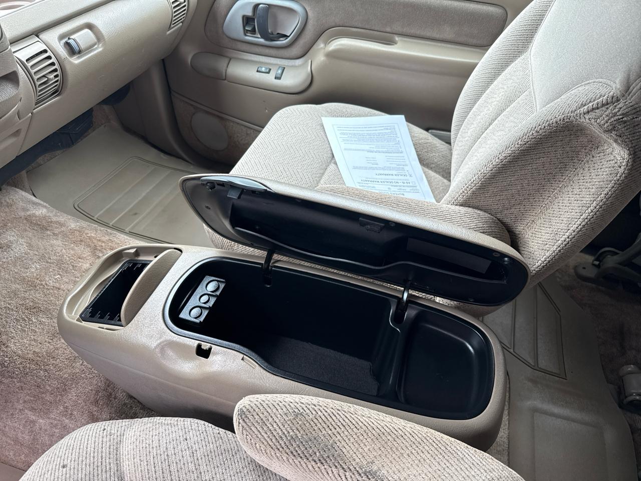 Chevrolet Suburban 1500 4WD 1996
