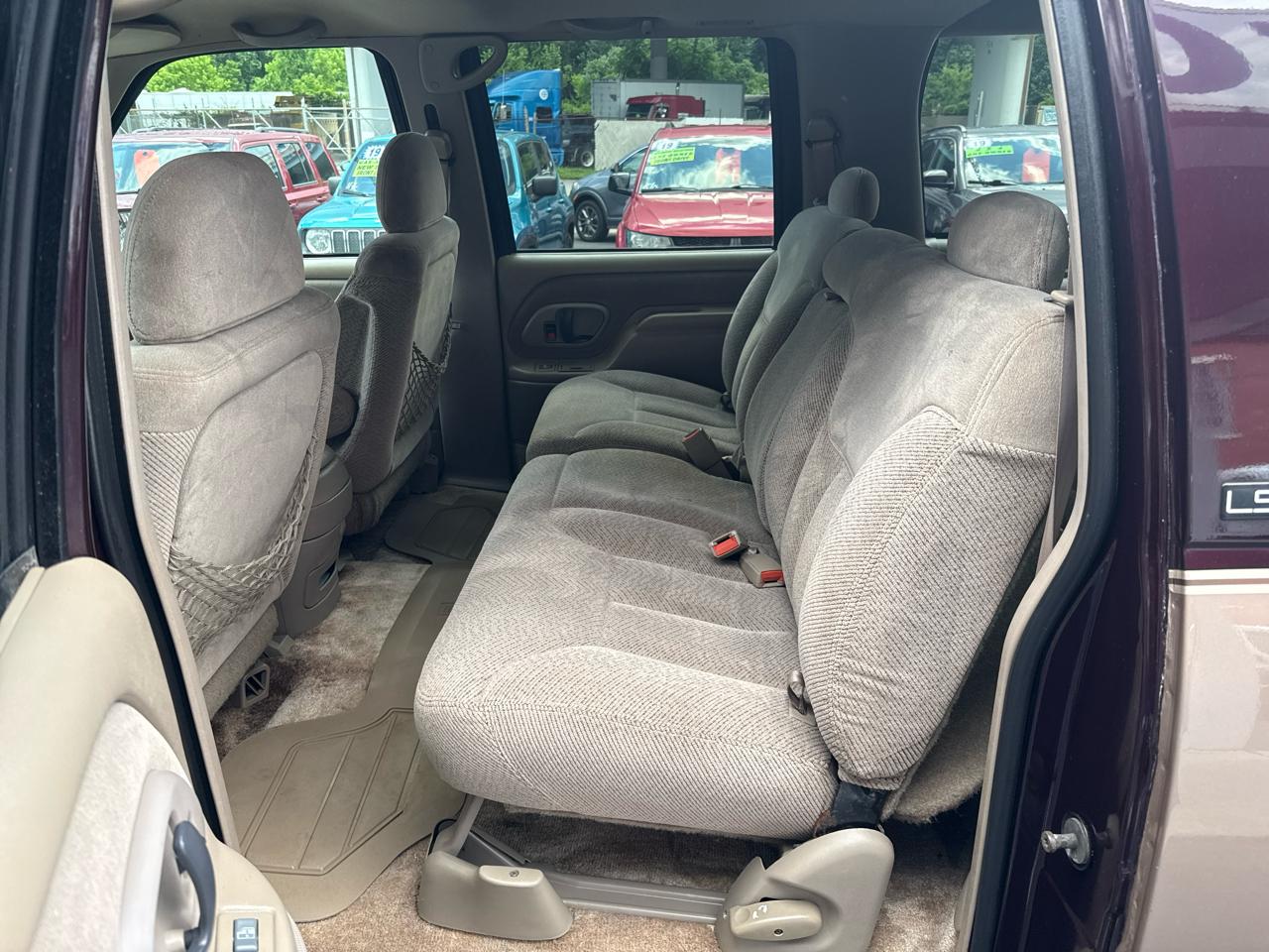 Chevrolet Suburban 1500 4WD 1996