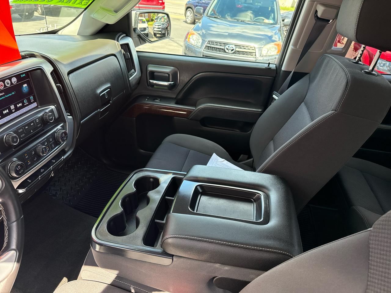GMC Sierra 1500 4WD Double Cab 143.5" SLE 2017