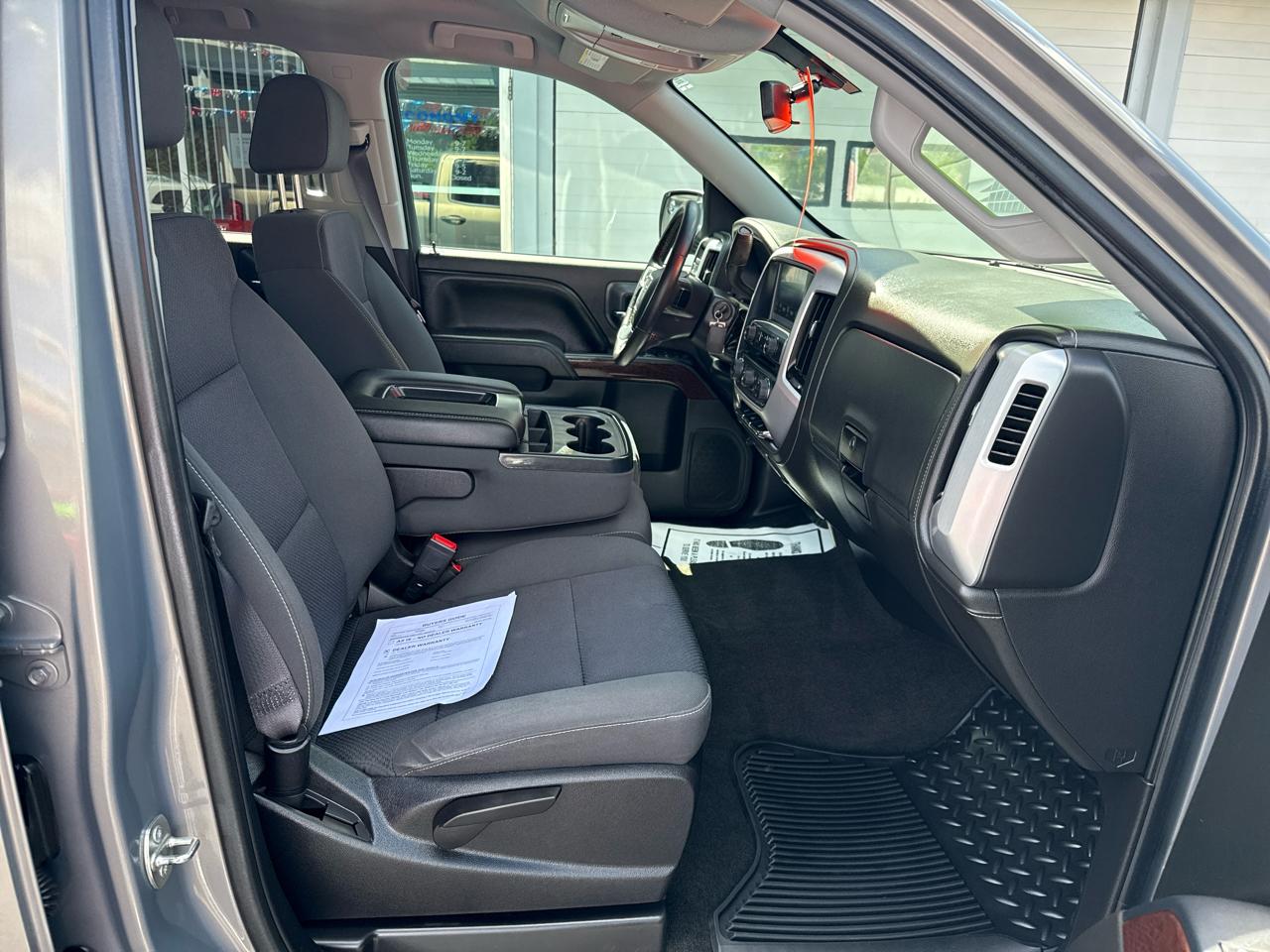 GMC Sierra 1500 4WD Double Cab 143.5" SLE 2017