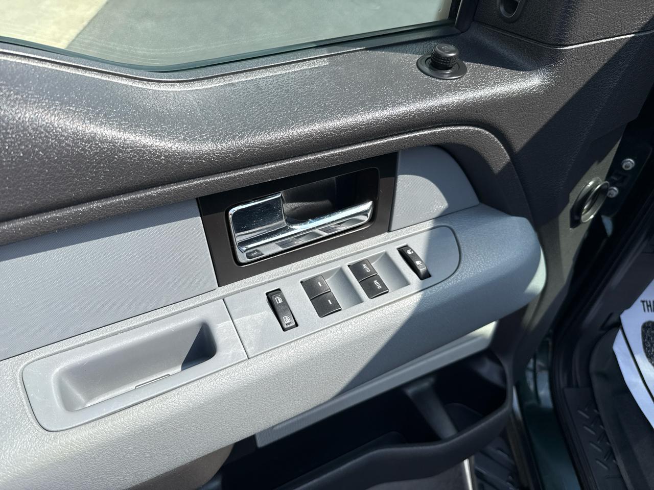 Ford F-150 4WD SuperCrew 139" XLT 2014