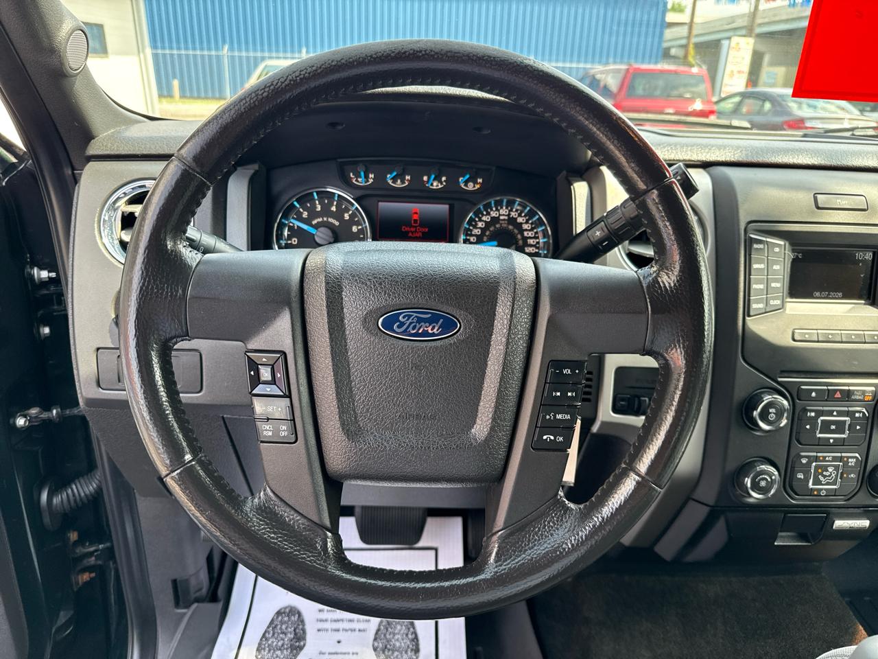 Ford F-150 4WD SuperCrew 139" XLT 2014