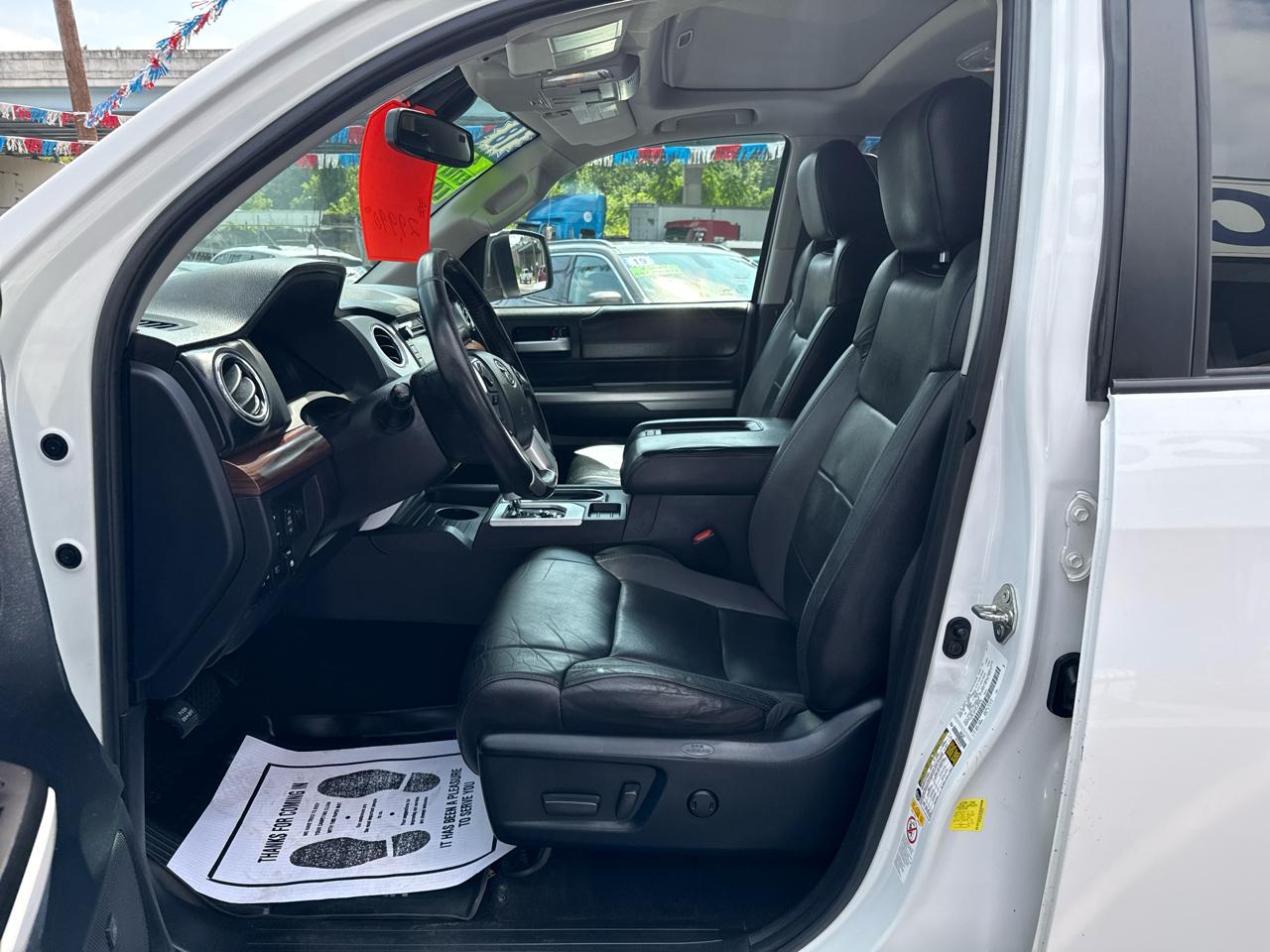 Toyota Tundra 4WD Limited CrewMax 5.5' Bed (Natl) 2018