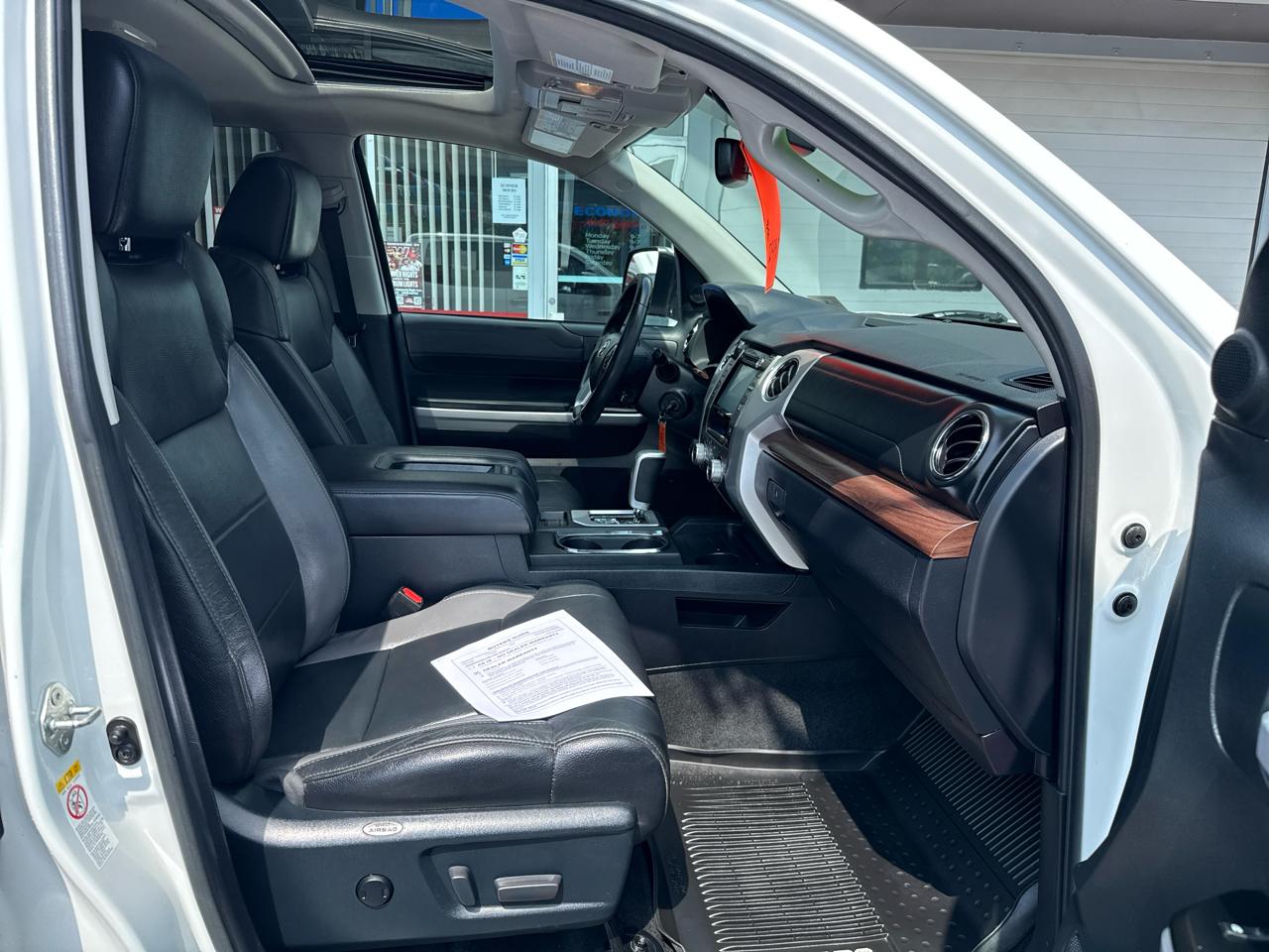 Toyota Tundra 4WD Limited CrewMax 5.5' Bed (Natl) 2018