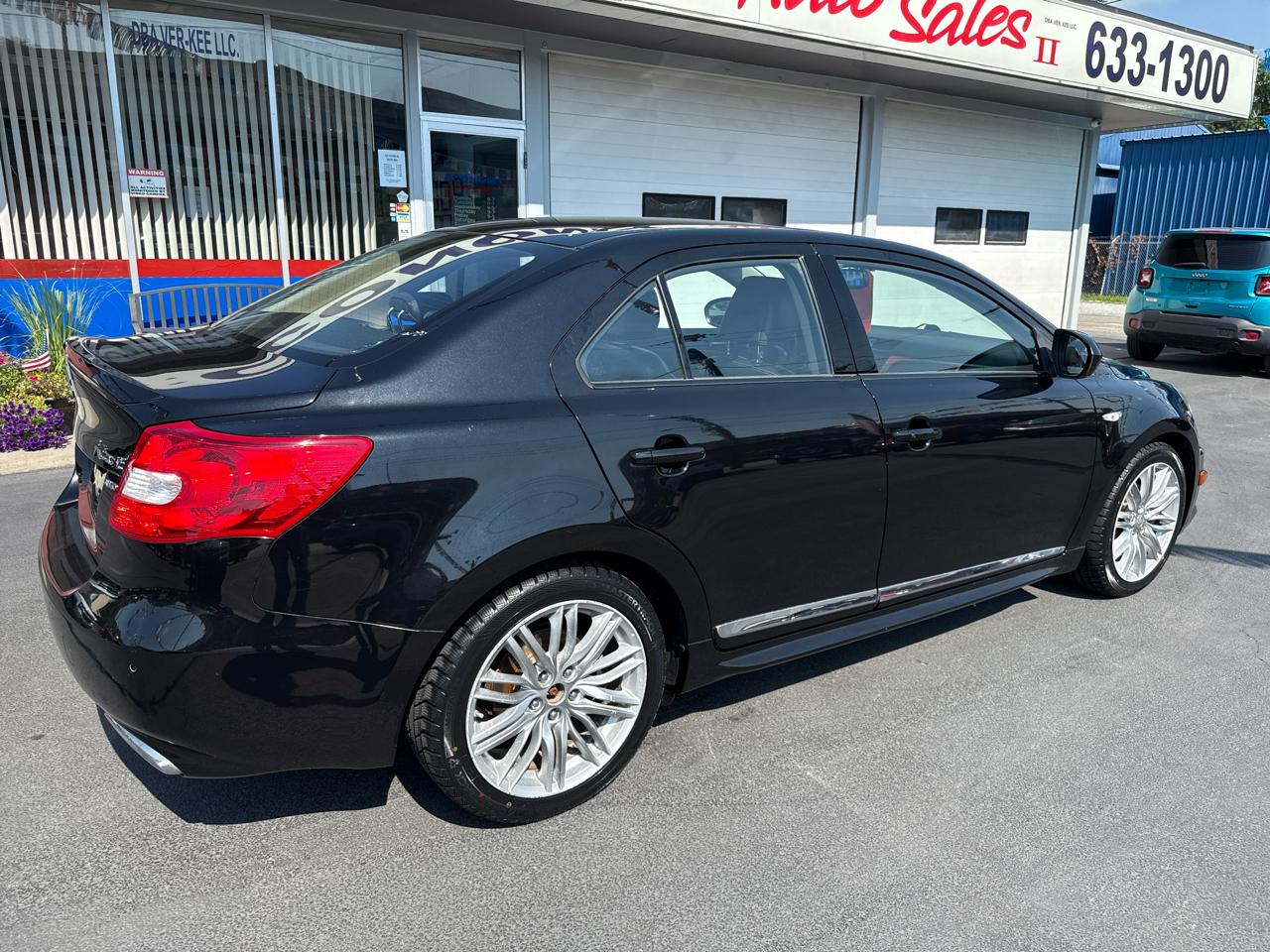 Suzuki Kizashi 4dr Sdn CVT AWD SLS Sport 2013