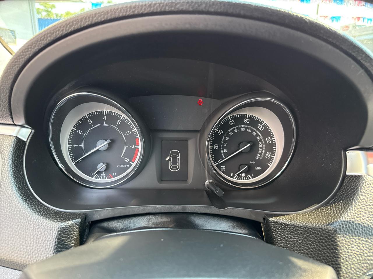 Suzuki Kizashi 4dr Sdn CVT AWD SLS Sport 2013