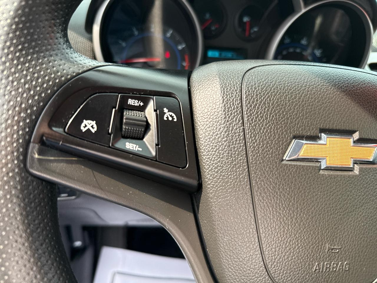 Chevrolet Cruze 4dr Sdn Auto 1LT 2015