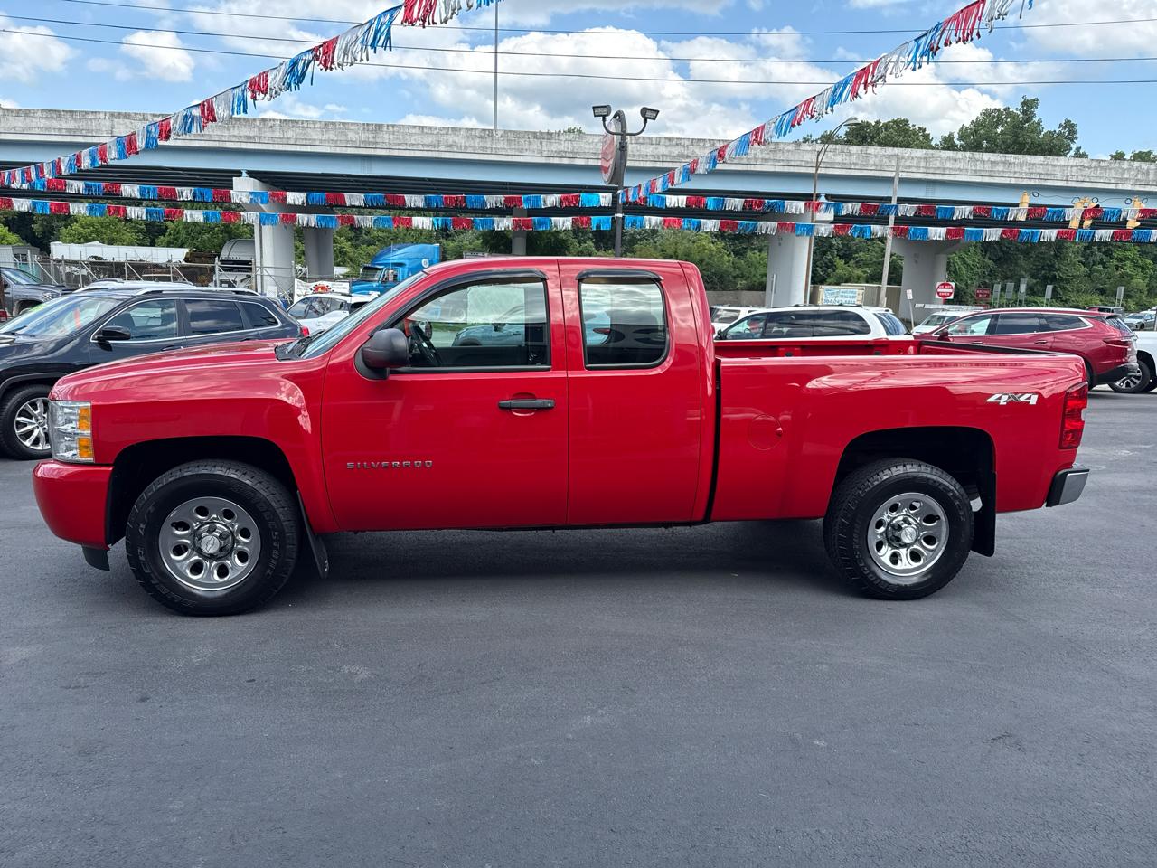Chevrolet Silverado 1500 4WD Ext Cab 143.5" Work Truck 2010