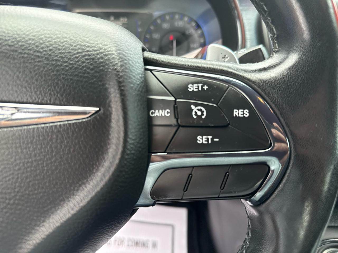 Chrysler 200 4dr Sdn S FWD 2015