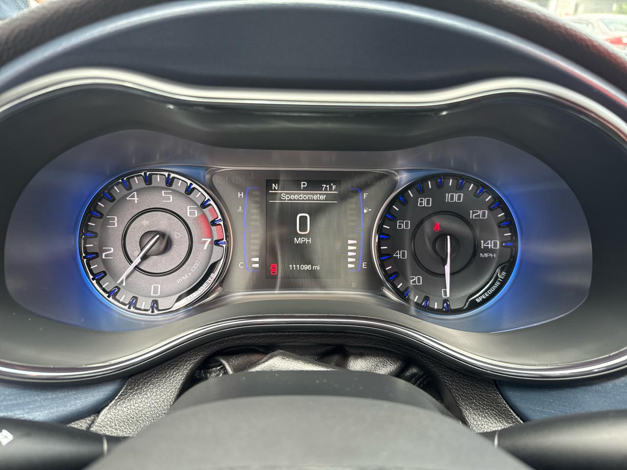 Chrysler 200 4dr Sdn S FWD 2015