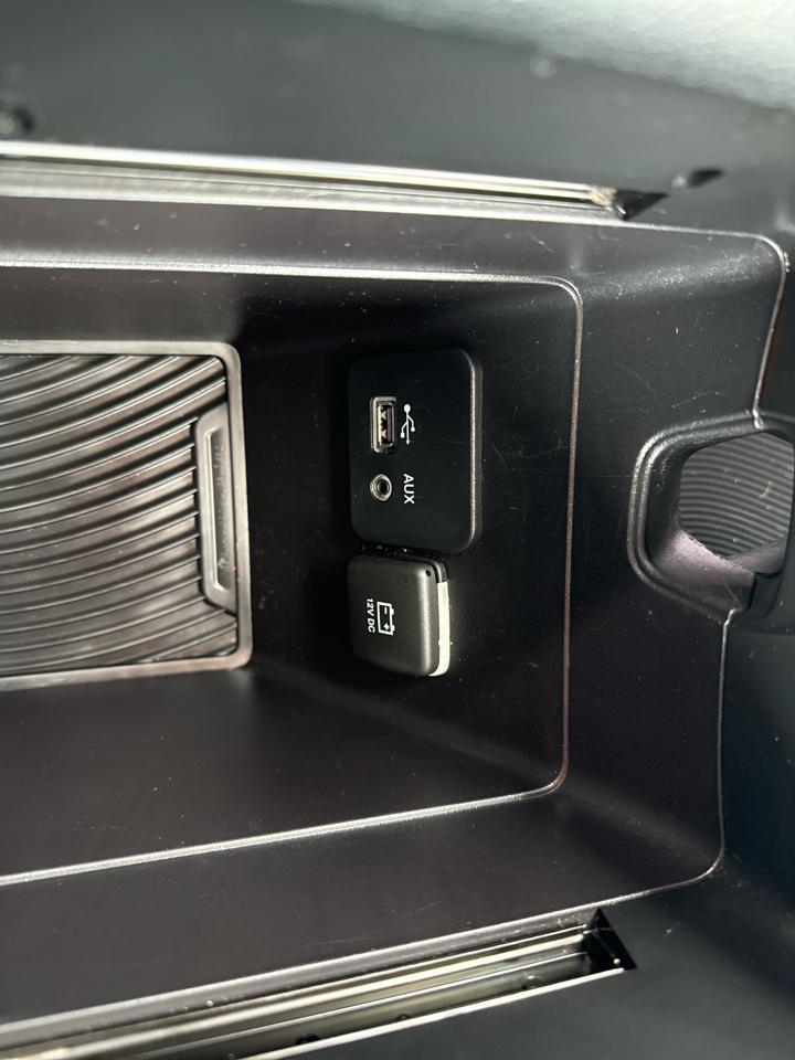 Chrysler 200 4dr Sdn S FWD 2015
