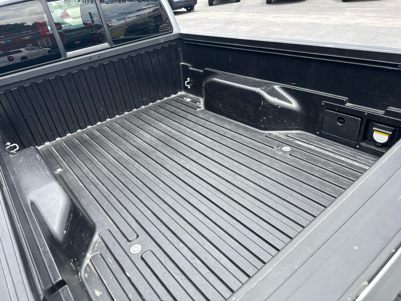 Toyota Tacoma 4WD TRD Off Road Access Cab 6' Bed V6 AT (Natl) 2019