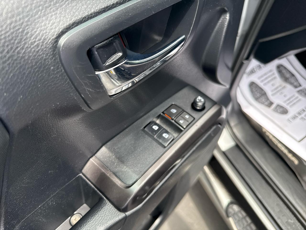 Toyota Tacoma 4WD TRD Off Road Access Cab 6' Bed V6 AT (Natl) 2019