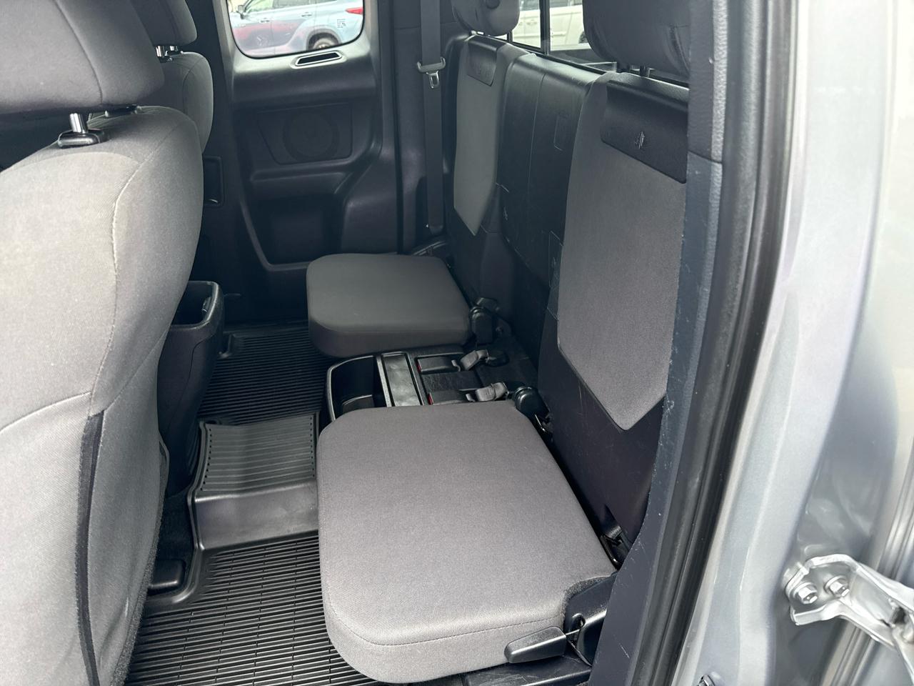 Toyota Tacoma 4WD TRD Off Road Access Cab 6' Bed V6 AT (Natl) 2019