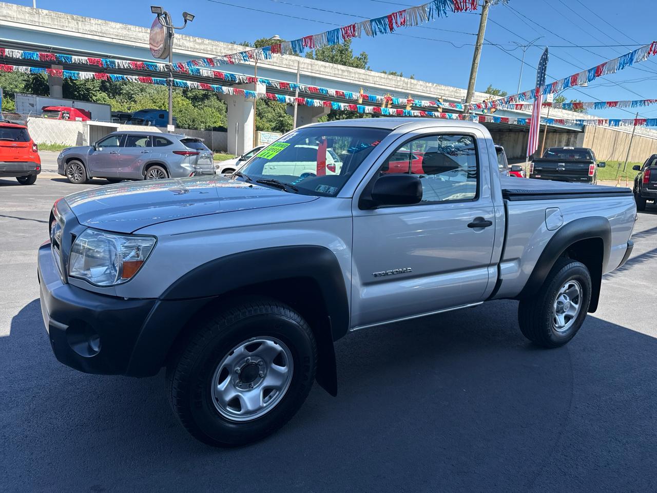 Toyota Tacoma 4WD Reg I4 MT (Natl) 2010