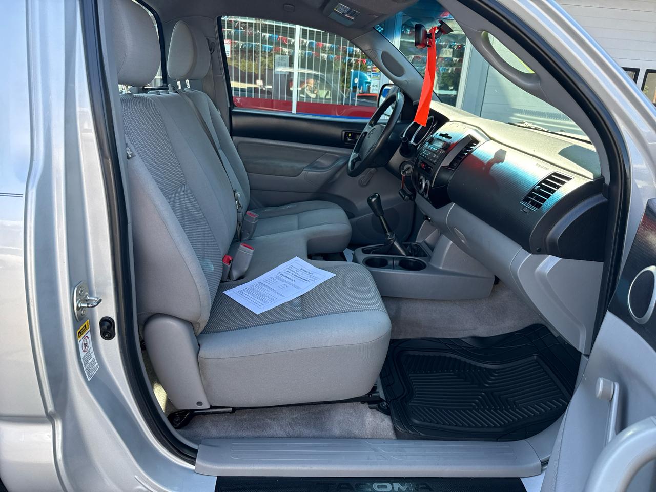 Toyota Tacoma 4WD Reg I4 MT (Natl) 2010