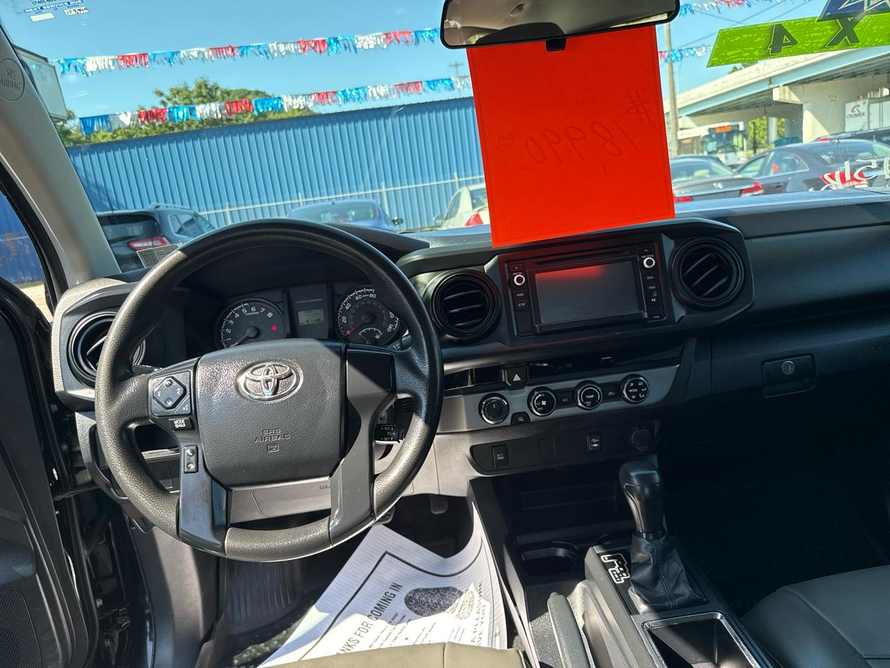 Toyota Tacoma SR5 Access Cab 6' Bed I4 4x4 AT (Natl) 2017