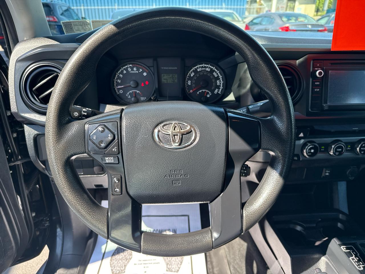 Toyota Tacoma SR5 Access Cab 6' Bed I4 4x4 AT (Natl) 2017