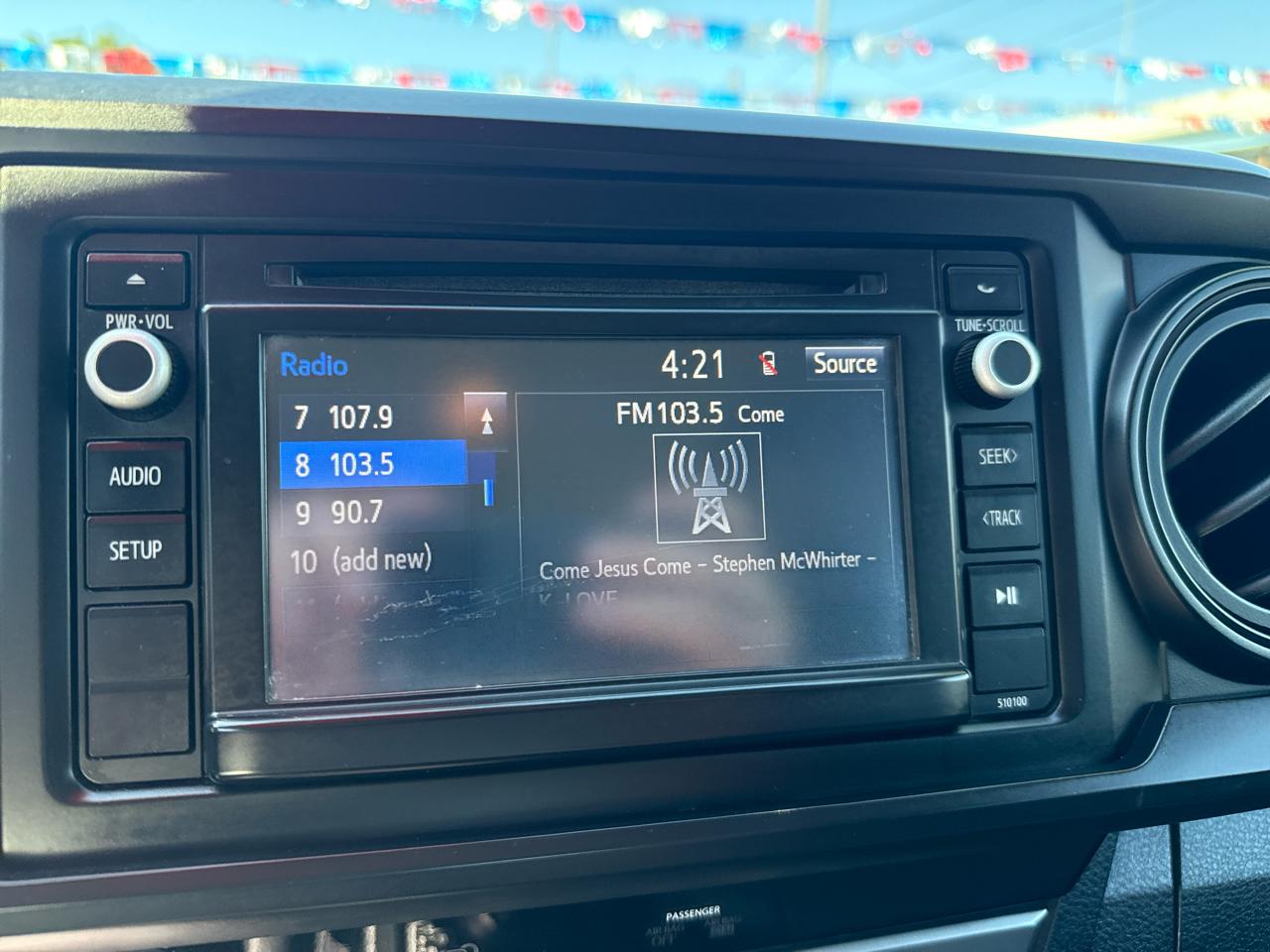 Toyota Tacoma SR5 Access Cab 6' Bed I4 4x4 AT (Natl) 2017