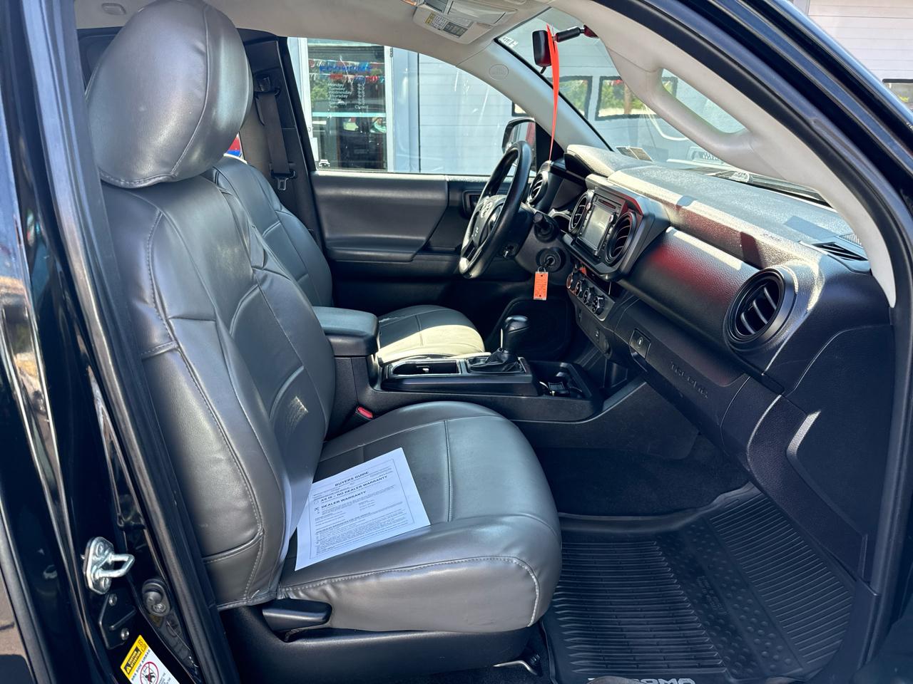 Toyota Tacoma SR5 Access Cab 6' Bed I4 4x4 AT (Natl) 2017