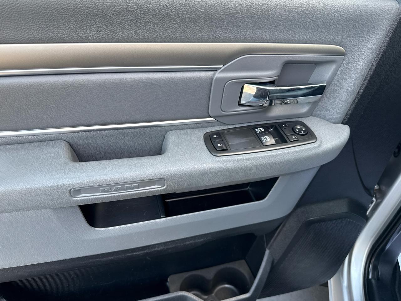 RAM 1500 2WD Reg Cab 120.5" Tradesman 2014
