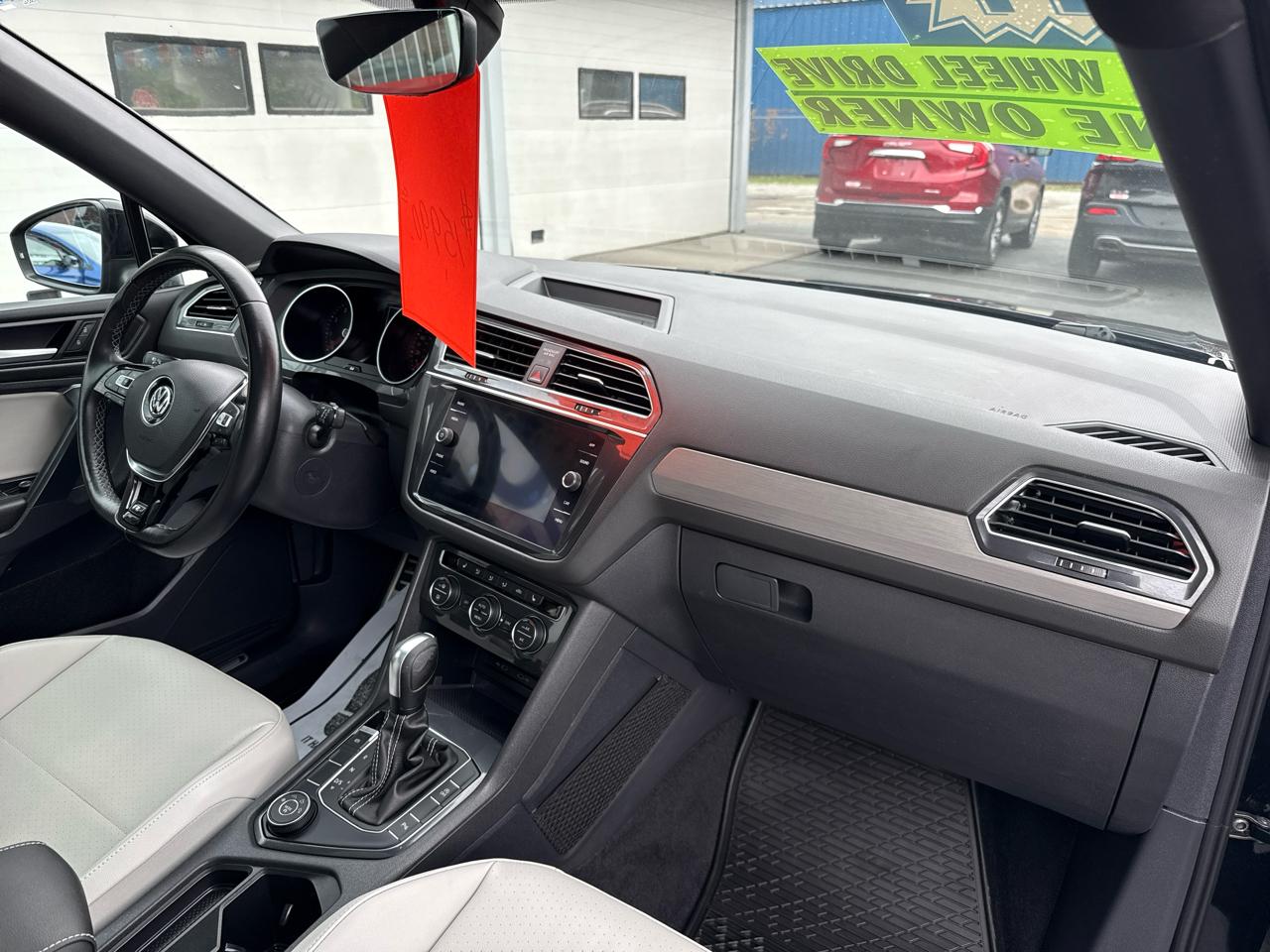 Volkswagen Tiguan 2.0T SE R-Line Black 4MOTION 2021