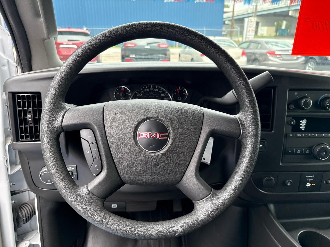 GMC Savana Cargo Van RWD 2500 135" 2025