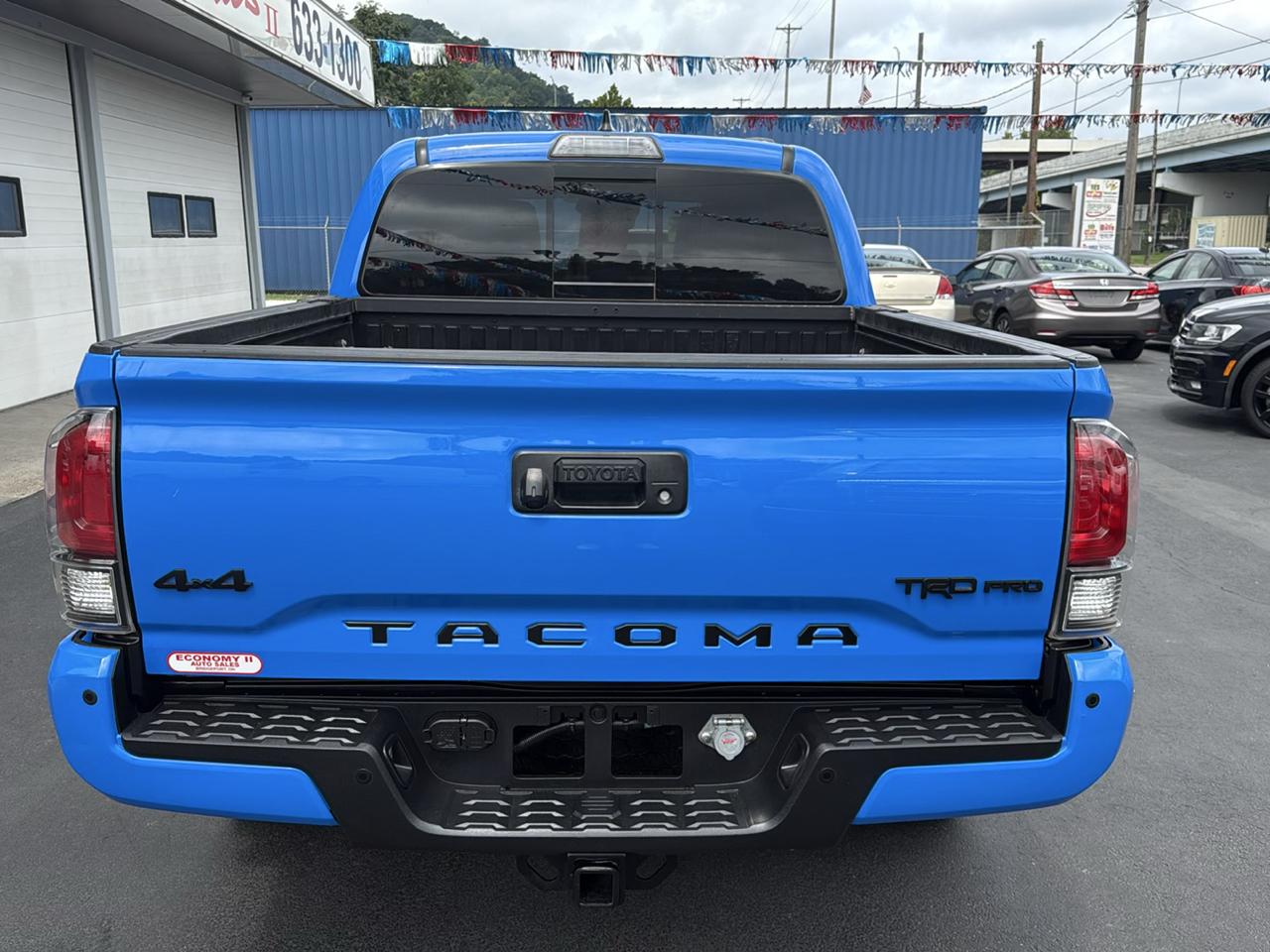 Toyota Tacoma 4WD TRD Off Road Double Cab 5' Bed V6 AT (Natl) 2019