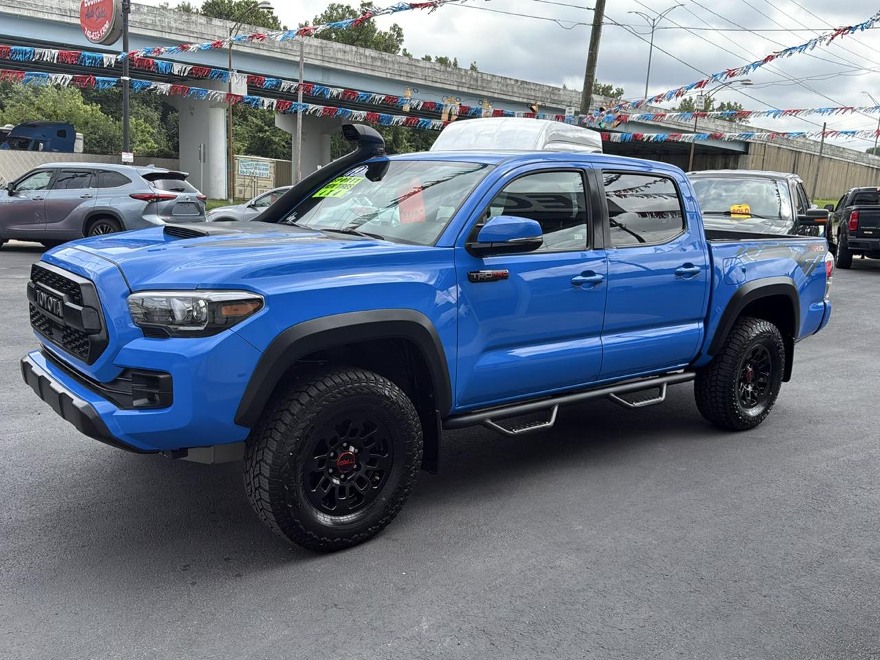 Toyota Tacoma 4WD TRD Off Road Double Cab 5' Bed V6 AT (Natl) 2019