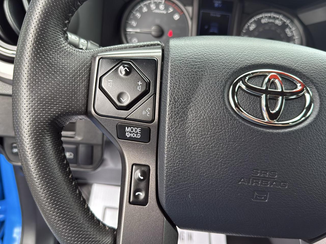 Toyota Tacoma 4WD TRD Off Road Double Cab 5' Bed V6 AT (Natl) 2019