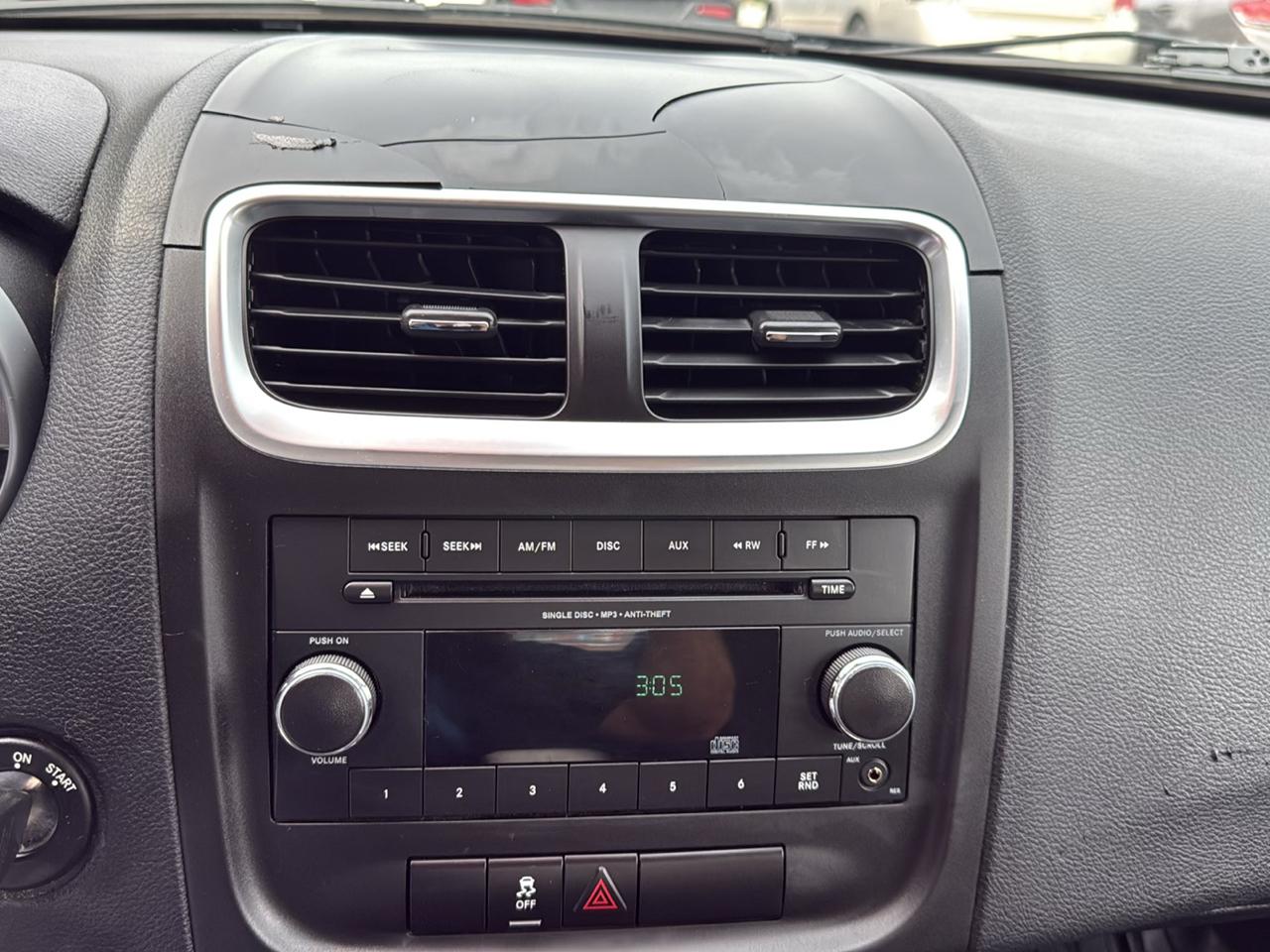 Dodge Avenger 4dr Sdn SE 2012