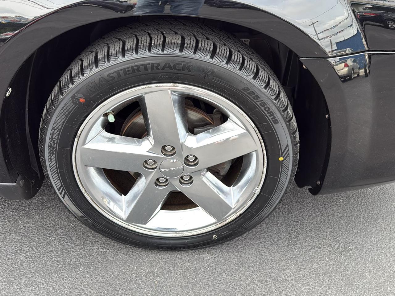 Dodge Avenger 4dr Sdn SE 2012