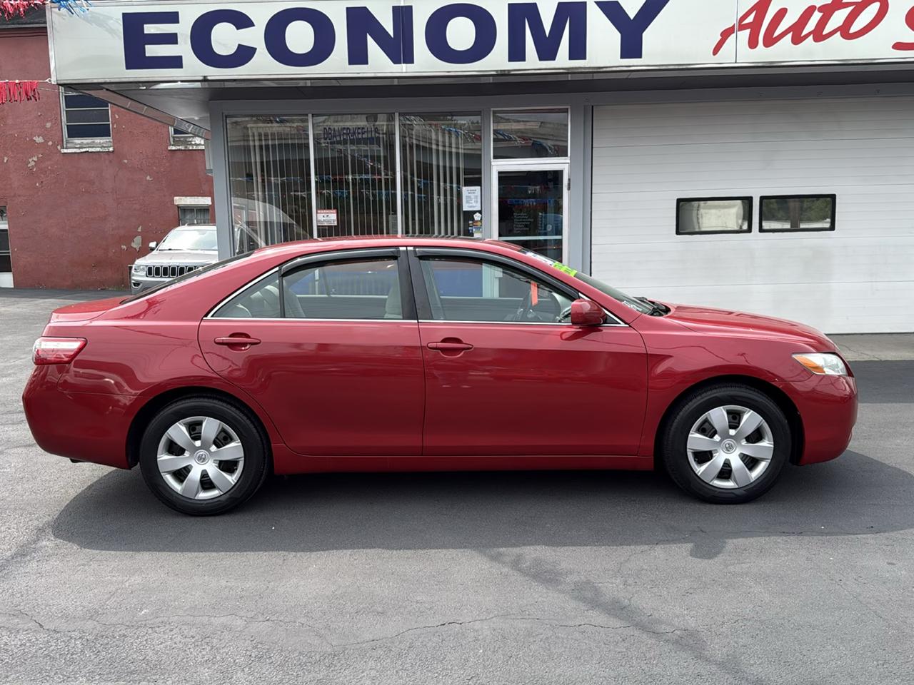 Toyota Camry 4dr Sdn I4 Auto XLE (Natl) 2007
