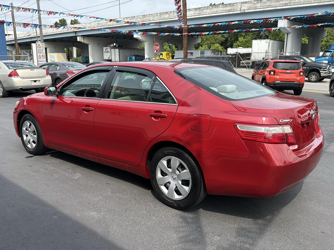 Toyota Camry 4dr Sdn I4 Auto XLE (Natl) 2007