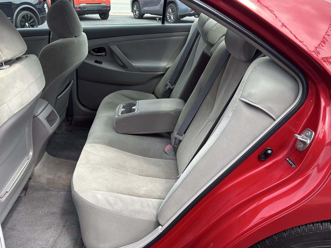 Toyota Camry 4dr Sdn I4 Auto XLE (Natl) 2007